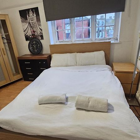 London Edgware Station Apartment المظهر الخارجي الصورة